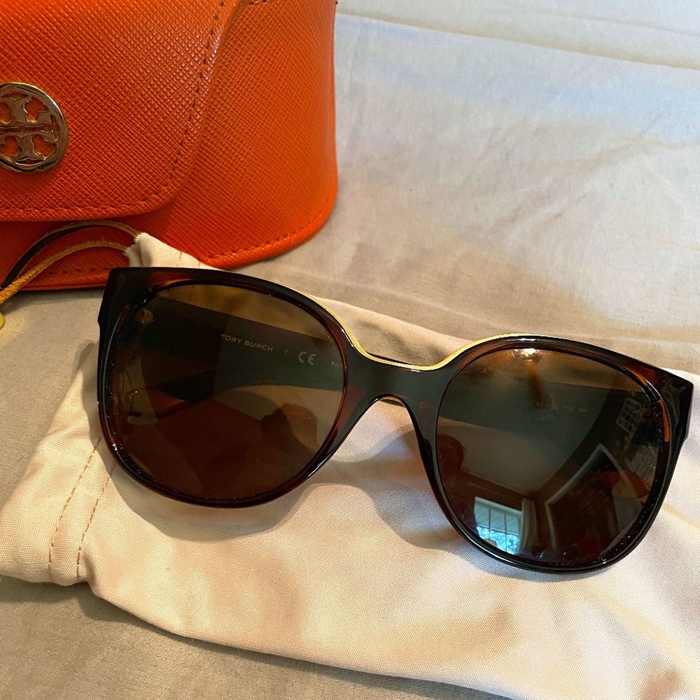 Tory Burch TY9042 Oversized Brown and Gold Sunglasses in Original Dustbag & Case